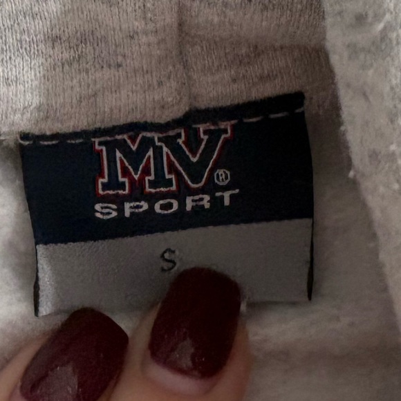 Cape Cod gray and navy sweatshirt - Picture 2 of 4